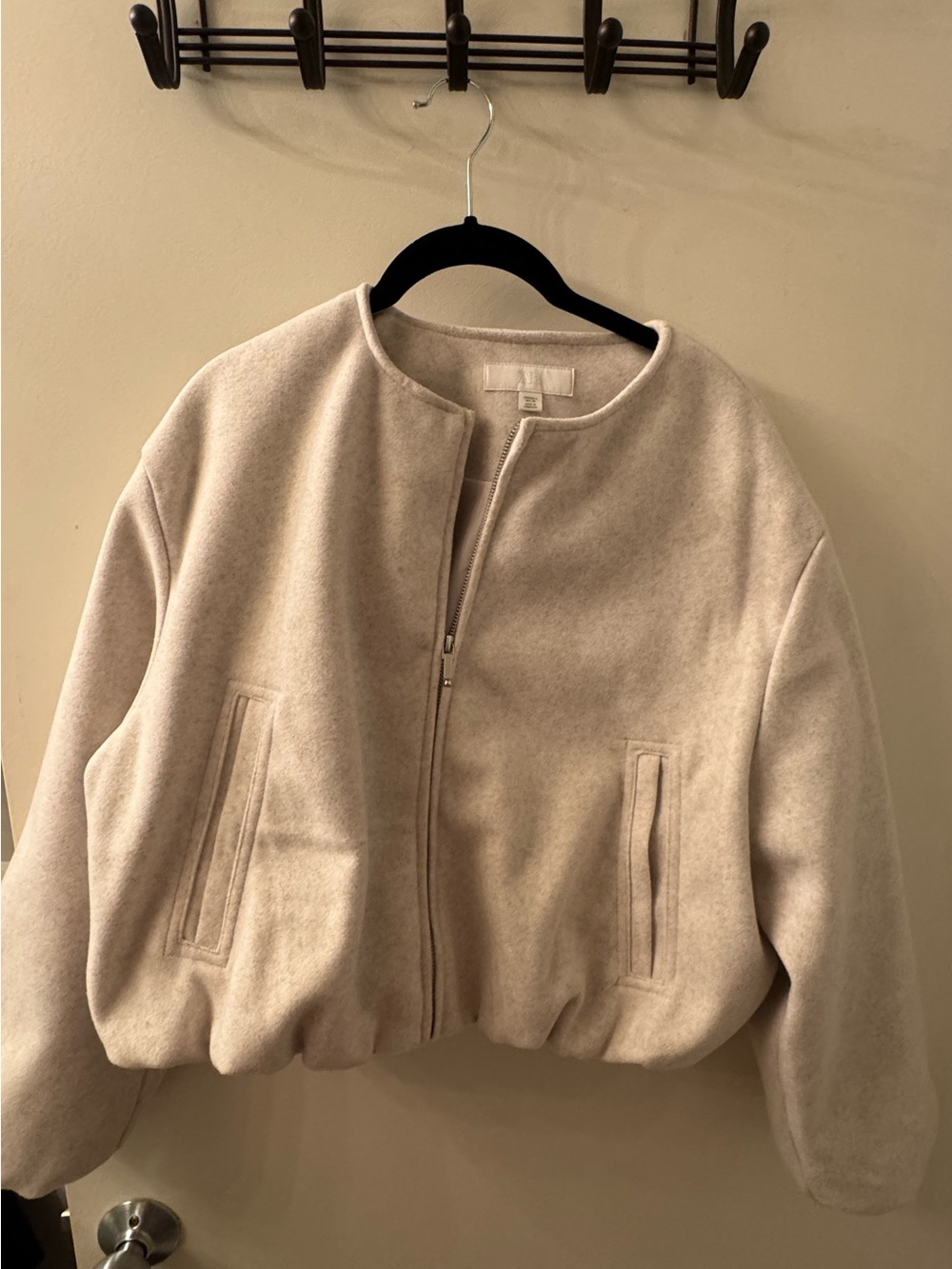 ZARA Women’s Cream Zip-Front Cropped Jacket